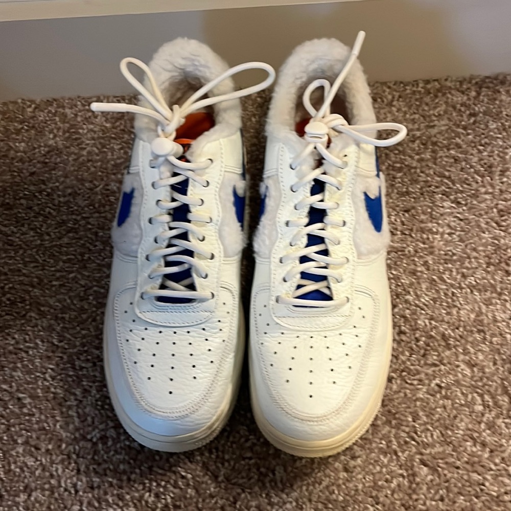 White Nike Air Force 1’s